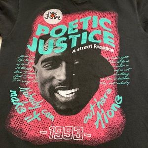 ⭐️Fashion Nova Poetic Justice 2Pac graphic T-shirt